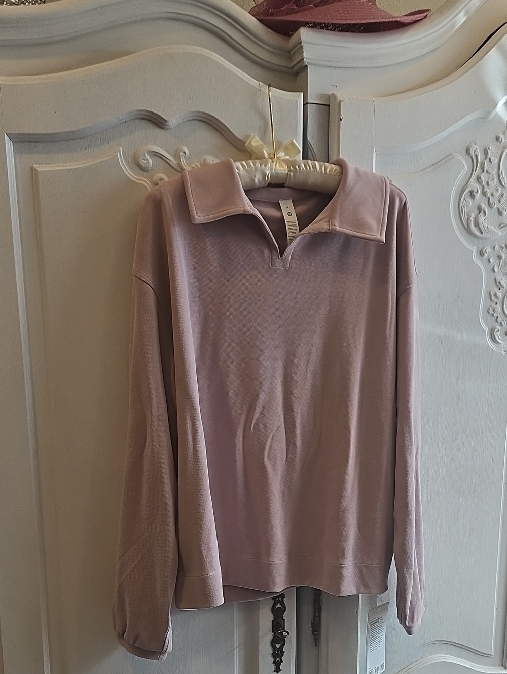 lululemon  athletica Womens Dusty Pink V-Neck Collared Sweater Originally $138